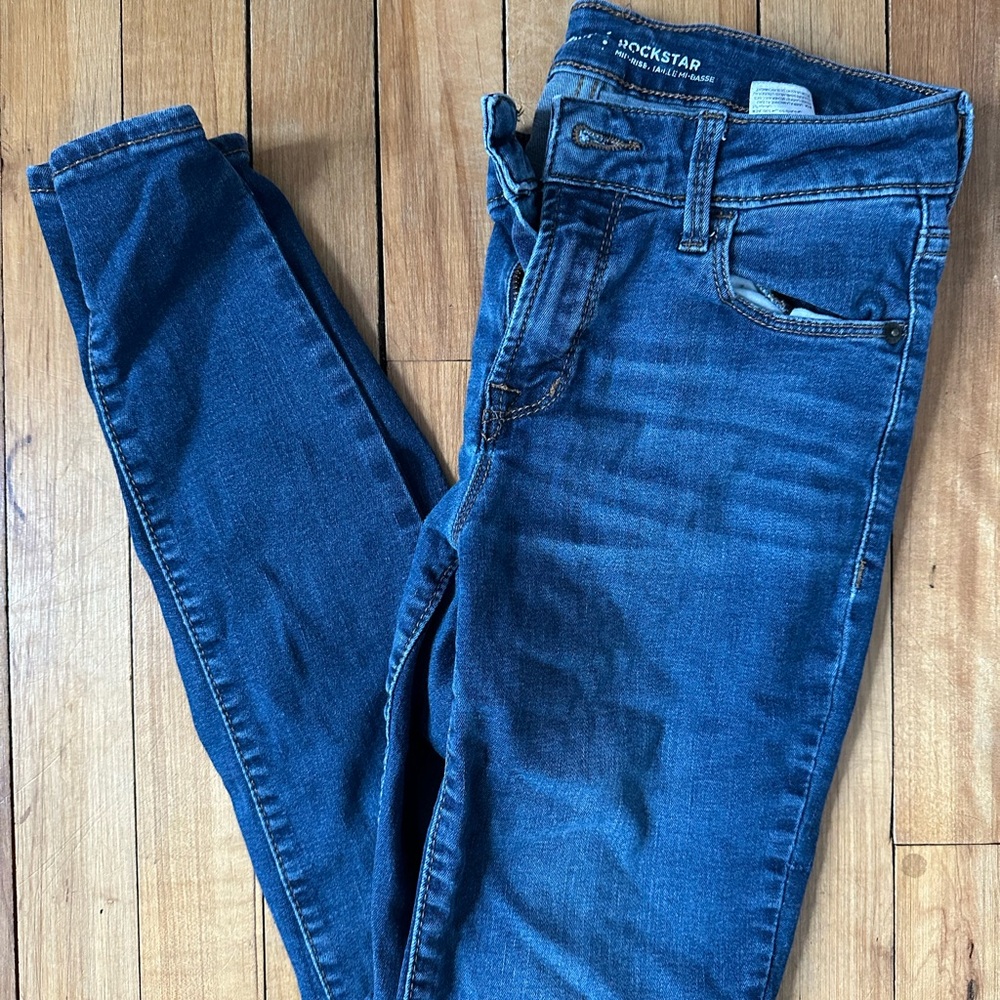 Old Navy Women's Dark Blue Skinny Jeans